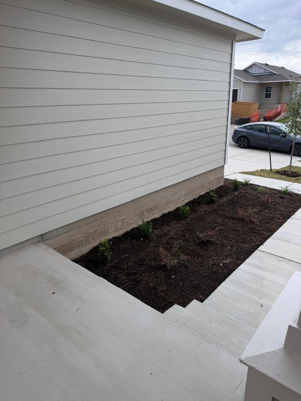 Photo - 2615 Derwent Dr