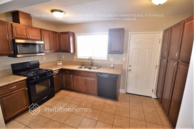 Photo - 7175 De Palma St