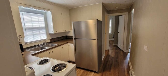 Photo - 1746 Ralee Dr