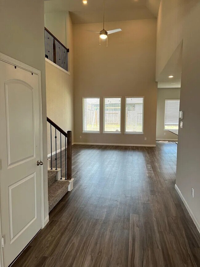 Photo - 1180 Courteous Crk Dr