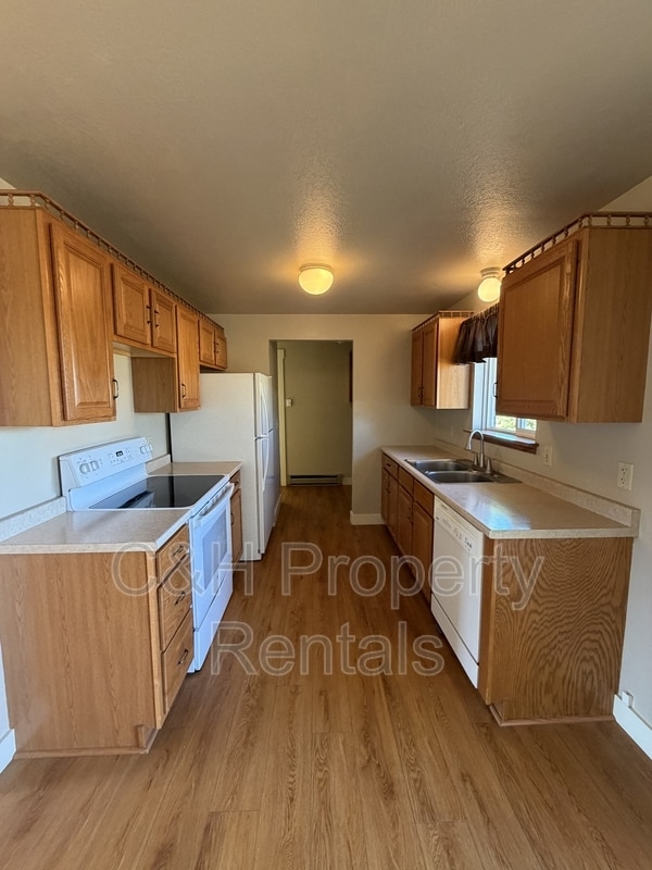 Photo - 3321 Barley Cir