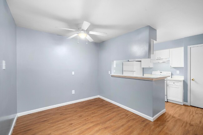 Photo - 6415 S Lake Houston Pkwy Unit 402