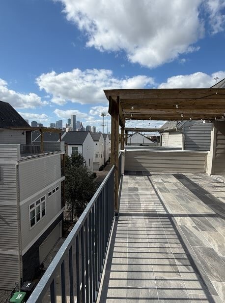 Photo - 2906 Baer St