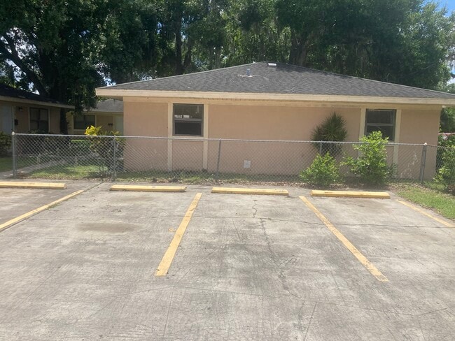 Photo - 528 Grapefruit Ave