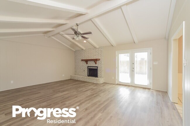 Photo - 1918 Aspen Dr