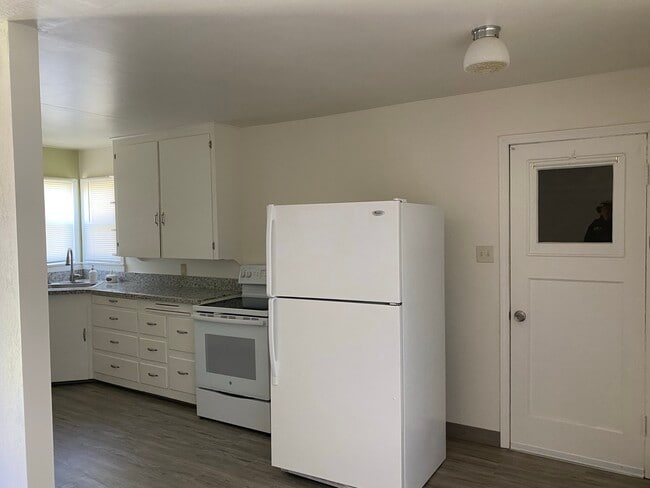 Photo - 1583 Cloverlawn Dr