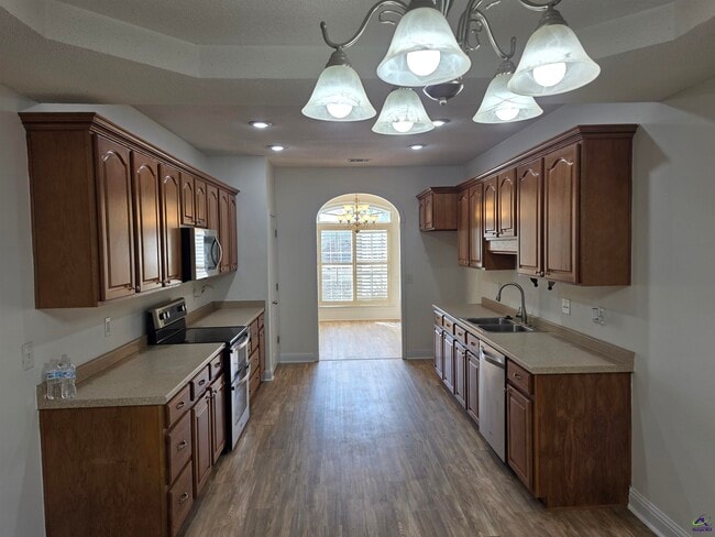 Photo - 604 Twelve Oaks Dr