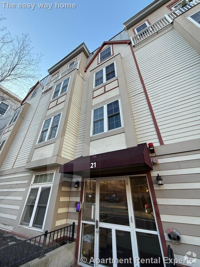 Building Photo - 21 Brookline St Unit #111 Rental