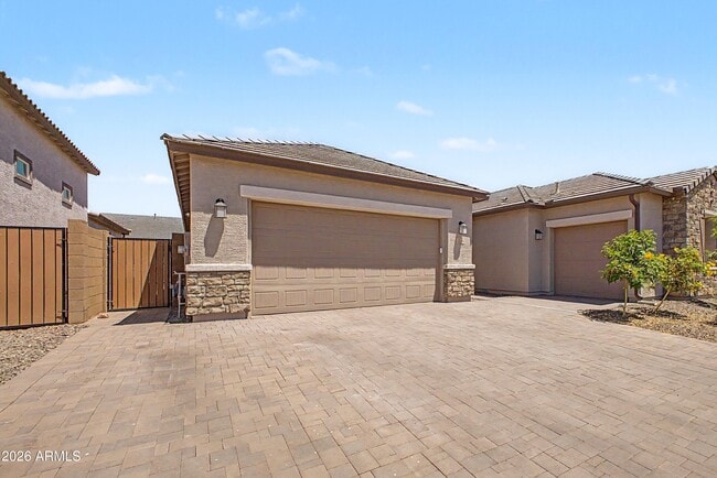 7646 W Desert Spoon Dr