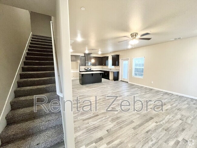 Building Photo - 521 Cadiz Ct Rental