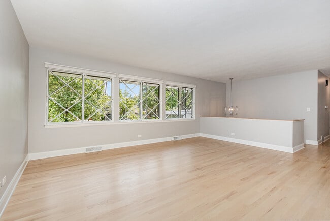 Photo - 29 Robin Hill Dr