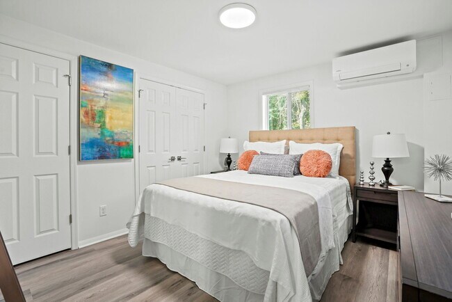 Photo - Tripoli Landing