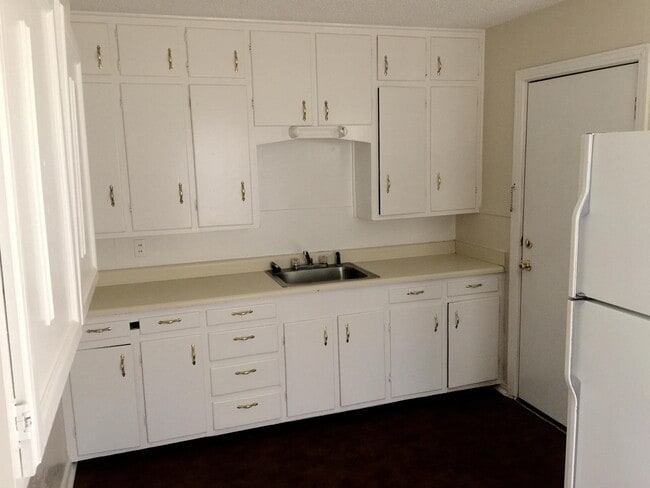 Photo - 4607 32nd St