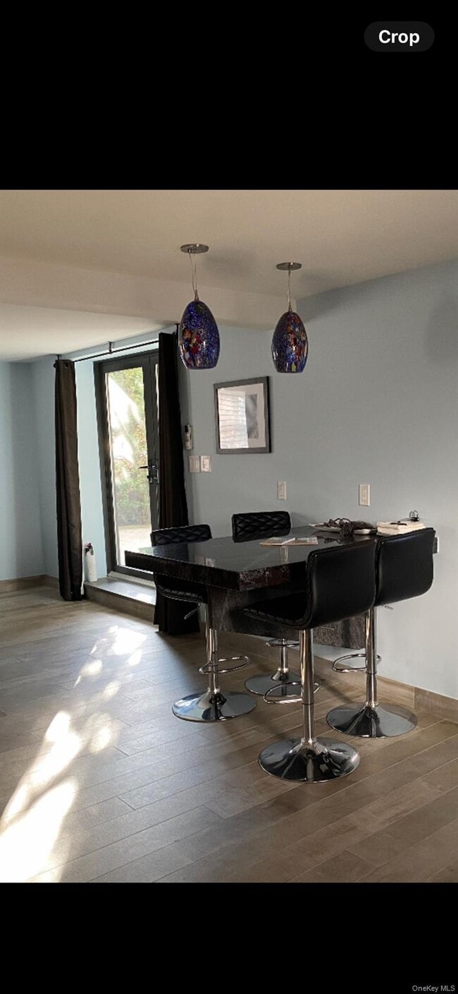 101 Lincoln Blvd