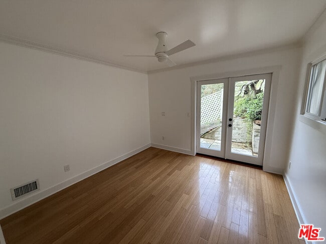 Photo - 2234 Laurel Canyon Blvd