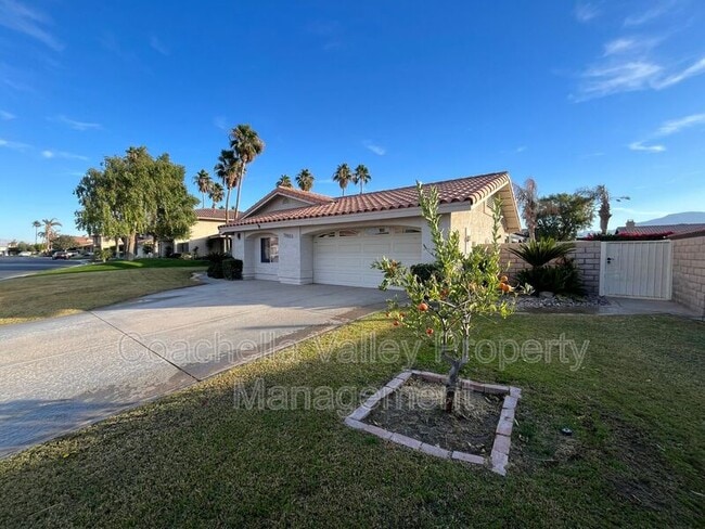 Photo - 78855 Aurora Way