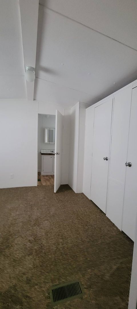 Photo - Ready to Move in