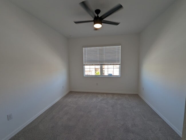 Photo - 2831 Blossom Wy