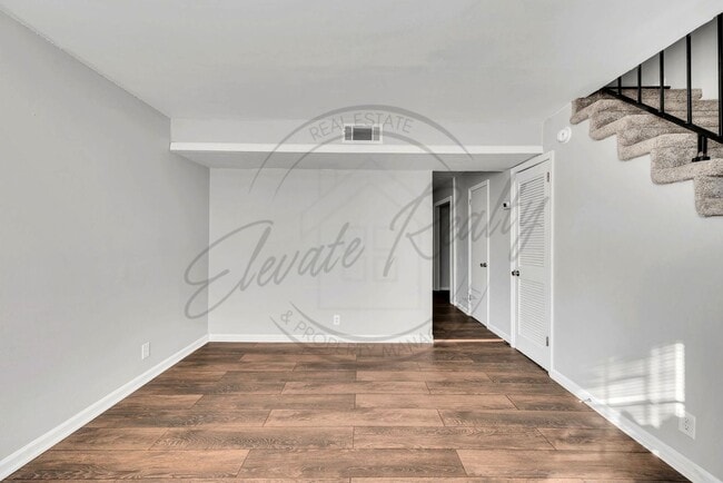 Photo - Two Bedroom Duplex near Trinity Hills in Nashville!