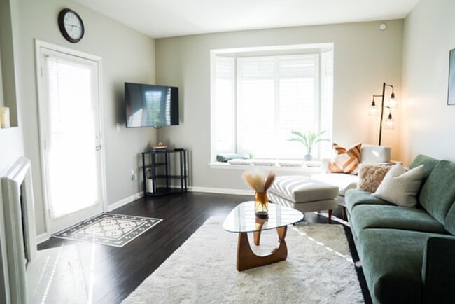 Photo - THE UPTOWN | Modern | Furnished | Bankers Hill Condo | Across from Balboa Park