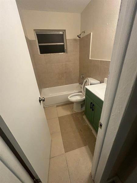 Photo - 7371 NW 37th St