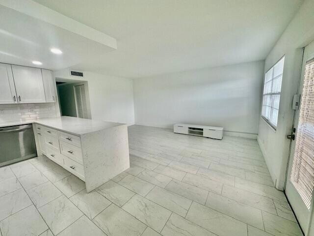 Photo - 2003 Lincoln A