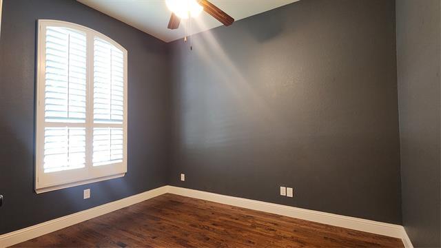 Photo - 5621 Grove Cove Dr