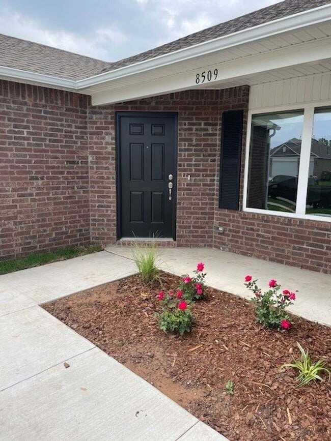 Photo - Beautiful new 4 bedroom in Bixby