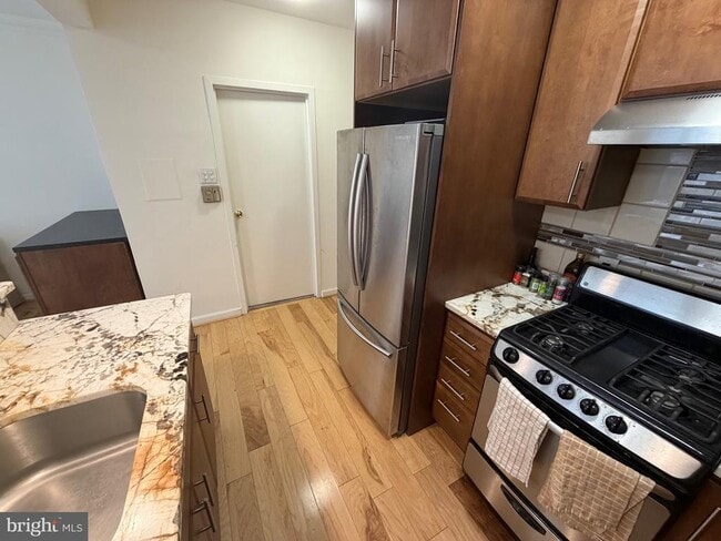 Photo - 950 25th St NW Unit 116N