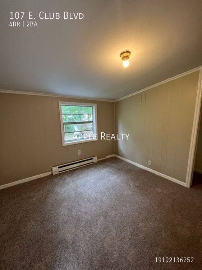 Photo - 107 E Club Blvd