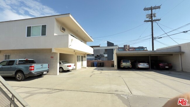 Photo - 975 S Kingsley Dr Unidad 6