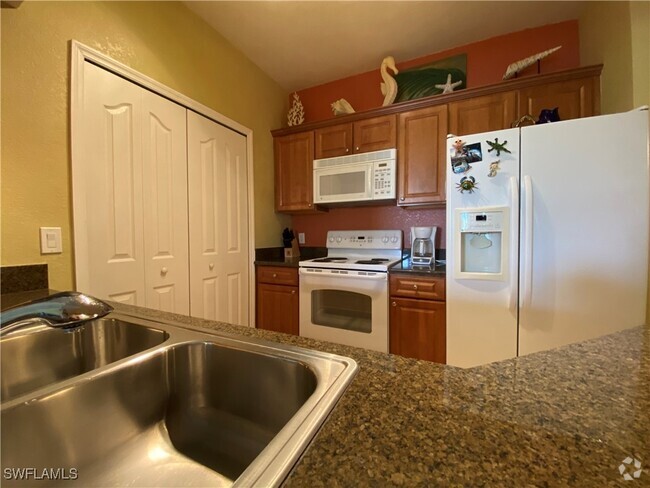 Building Photo - 12940 Positano Cir Unit 204 Rental