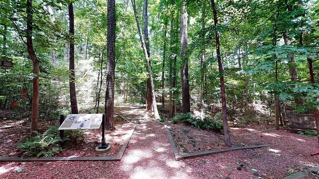 Photo - Vinings RiverVue