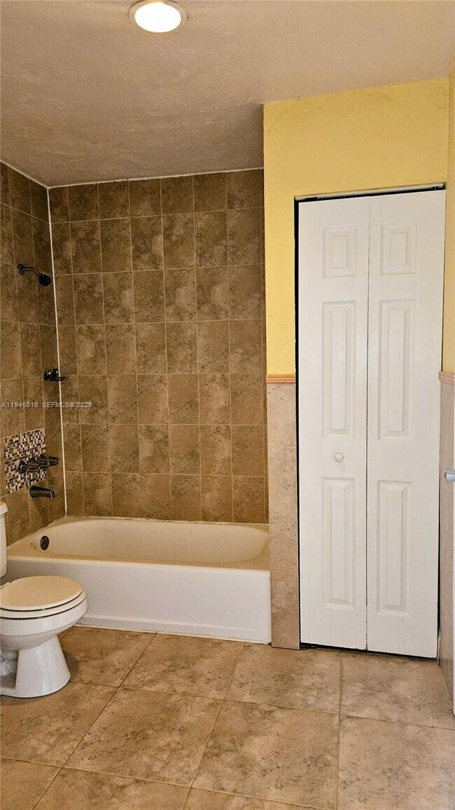 Photo - 10351 SW 49th St