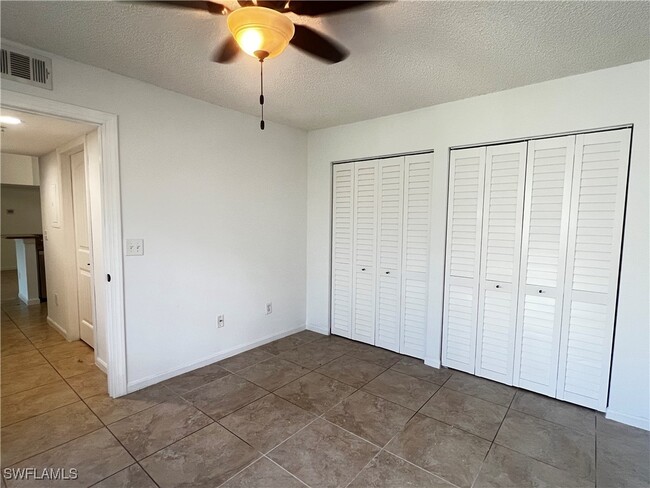 Photo - 1230 Wildwood Lakes Blvd Condominio Unidad 208