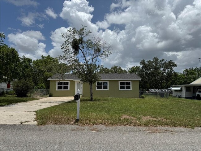 Building Photo - 2549 Olive Ave Rental