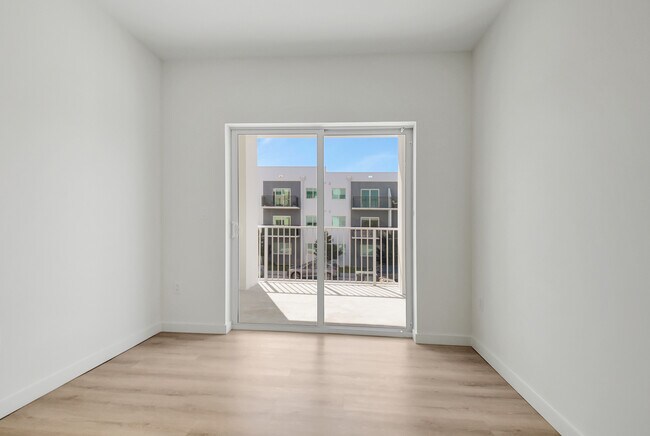 1710 N J Ter Unit Ab
