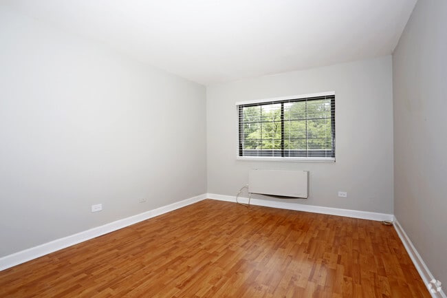 2BR,2BA,928SF - Cypress