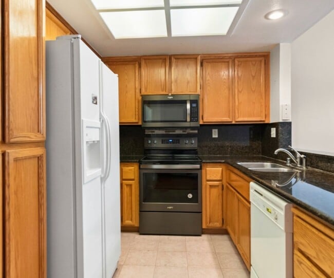 Photo - Stunning upstairs condo unit for rent in Blossom Valley