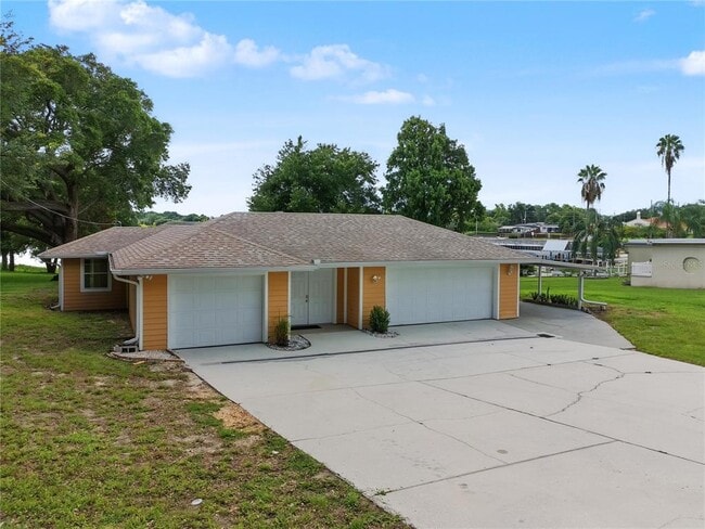 Building Photo - 125 Lake Roy Dr