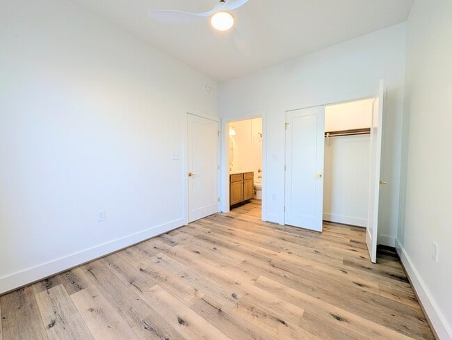 Photo - 5900 Fort Ave