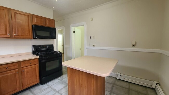 Photo - 86 Tonnelle Ave Unit 1