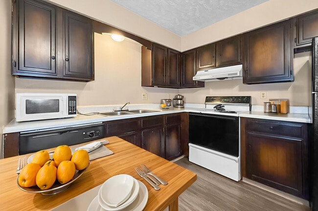 Photo - Wildewood Apartments