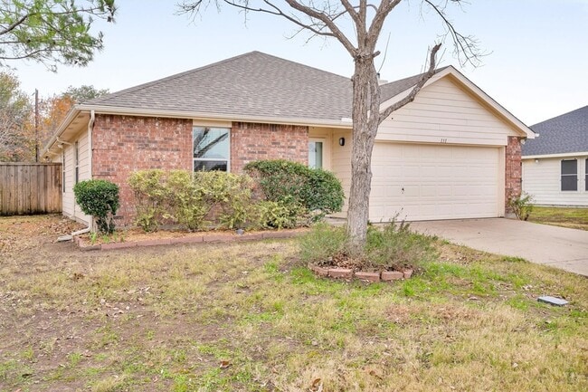 Photo - 131 Sandlewood Dr