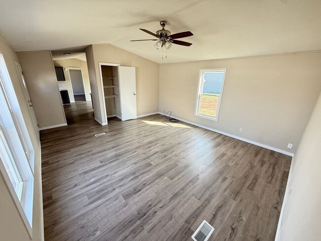 Photo - 2 Bed 1 Bath Highlandville, MO