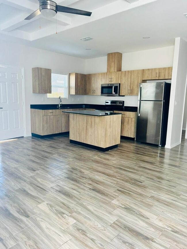 Photo - 4907 Crown Point St Unit 3