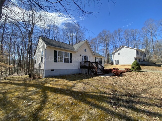 Photo - 211 Cedar Ridge Dr