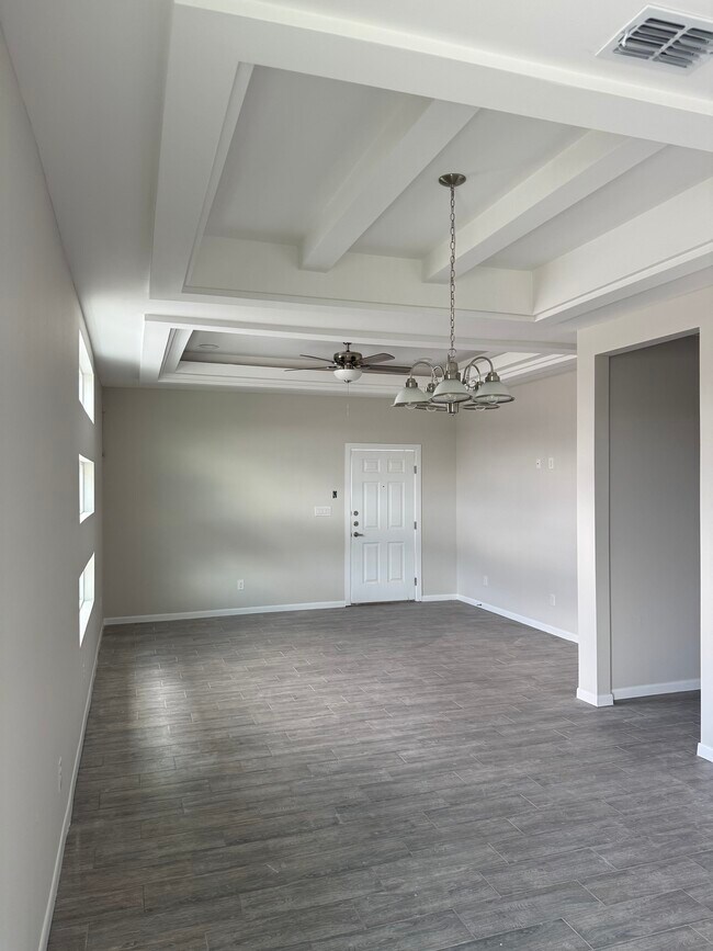 Photo - 1326 W Harrison Ave