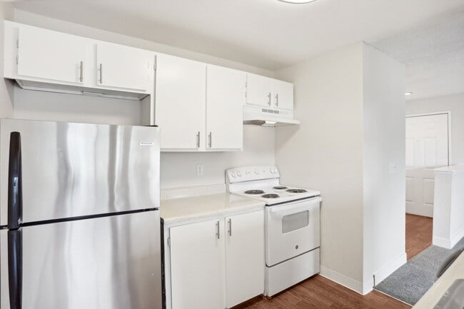 Hillview Apartments