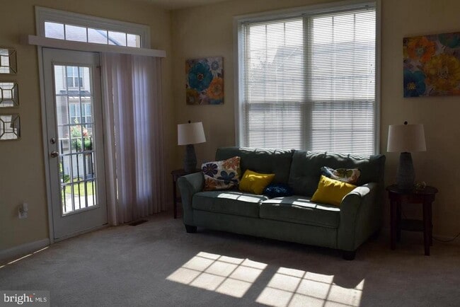 Photo - 1135 Carinoso Cir